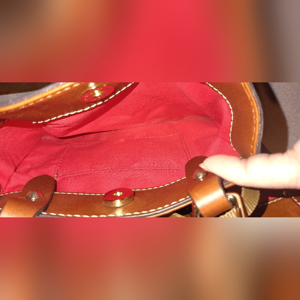 Dooney & Bourke Leather Tote Bag in Burnt Orange Like New - Picture 8 of 9